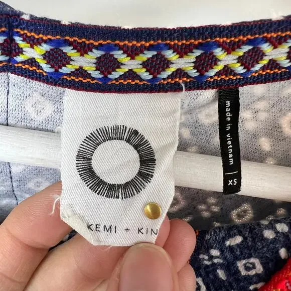 Anthropologie Akemi + Kin Seva Embroidered Top - Picture 7 of 7